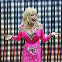 Dolly Parton performing at the Seminole Hard Rock Hotel | Picture 106156